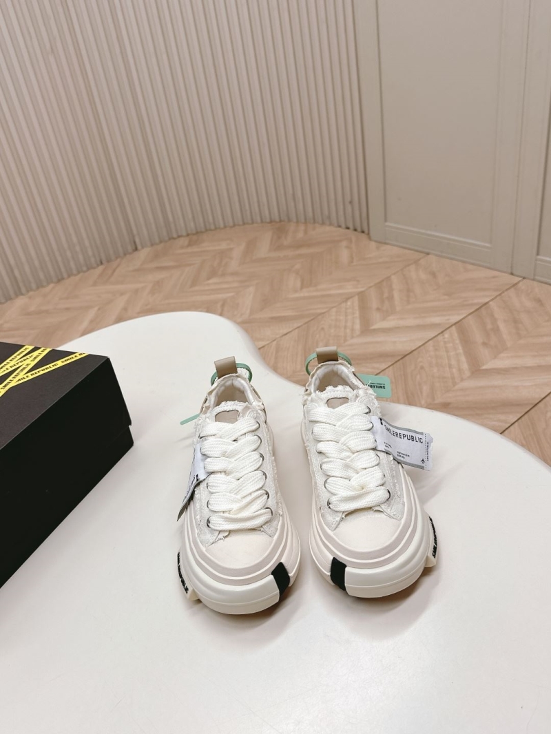 Smilerepublic Canvas Shoes